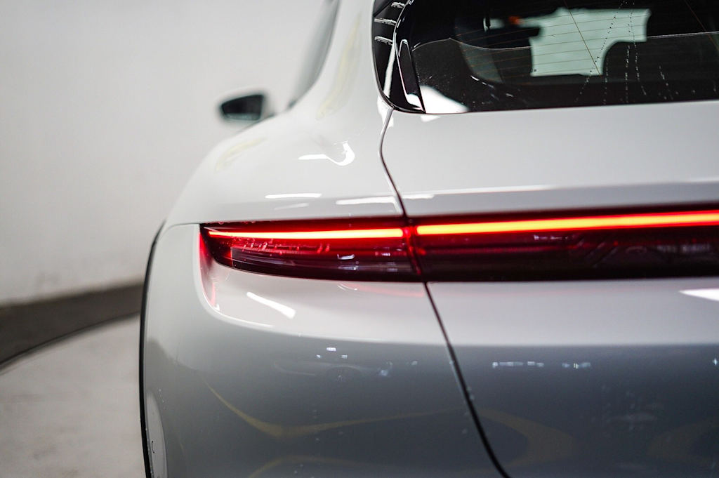 Thumbnail: 2025 Porsche Taycan - 23