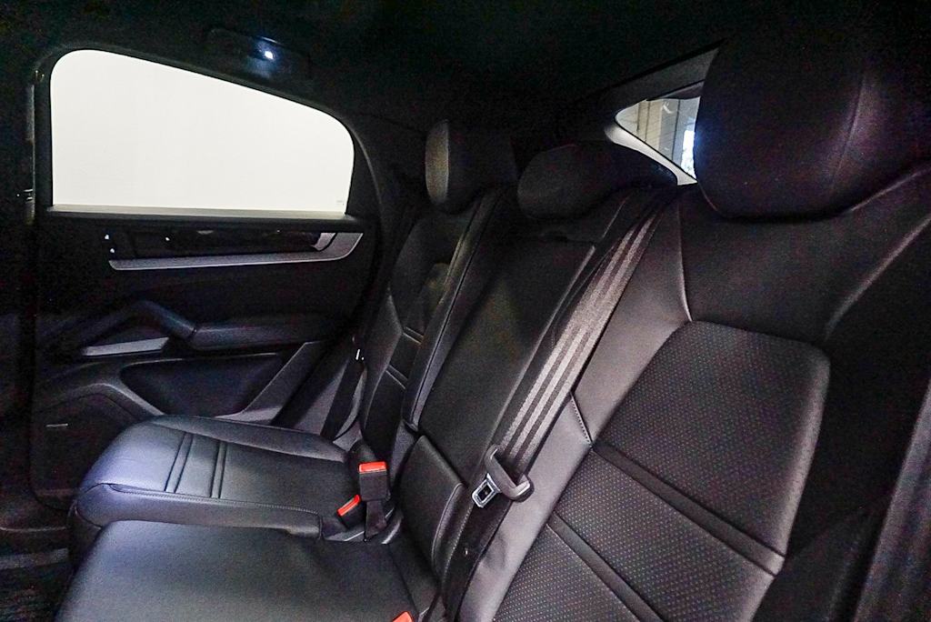 Thumbnail: 2024 Porsche Cayenne - 11