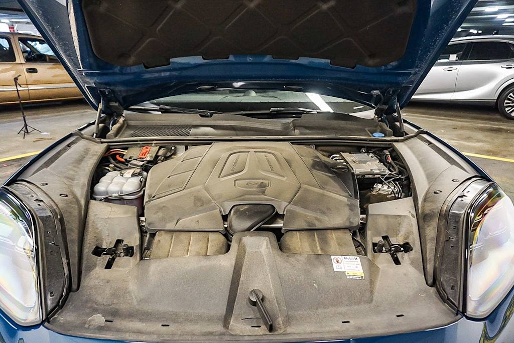 Thumbnail: 2024 Porsche Cayenne - 7