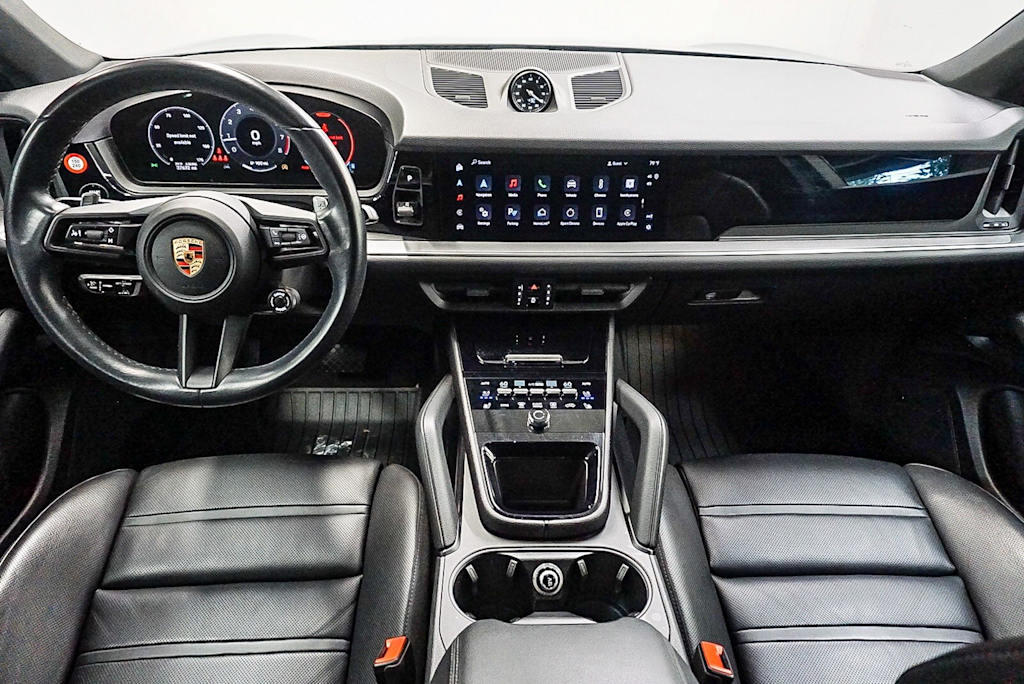 Thumbnail: 2024 Porsche Cayenne - 2