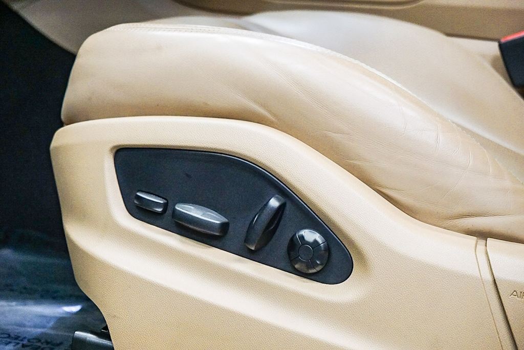 Thumbnail: 2022 Porsche Cayenne - 26