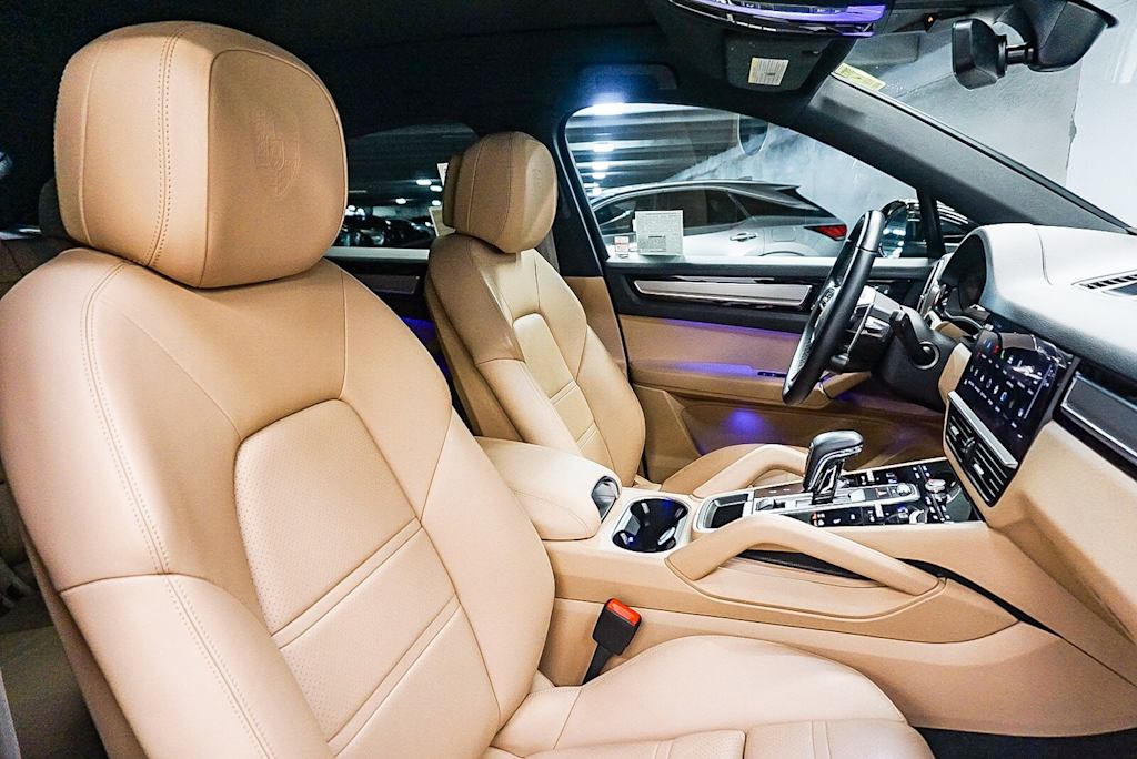 Thumbnail: 2022 Porsche Cayenne - 10