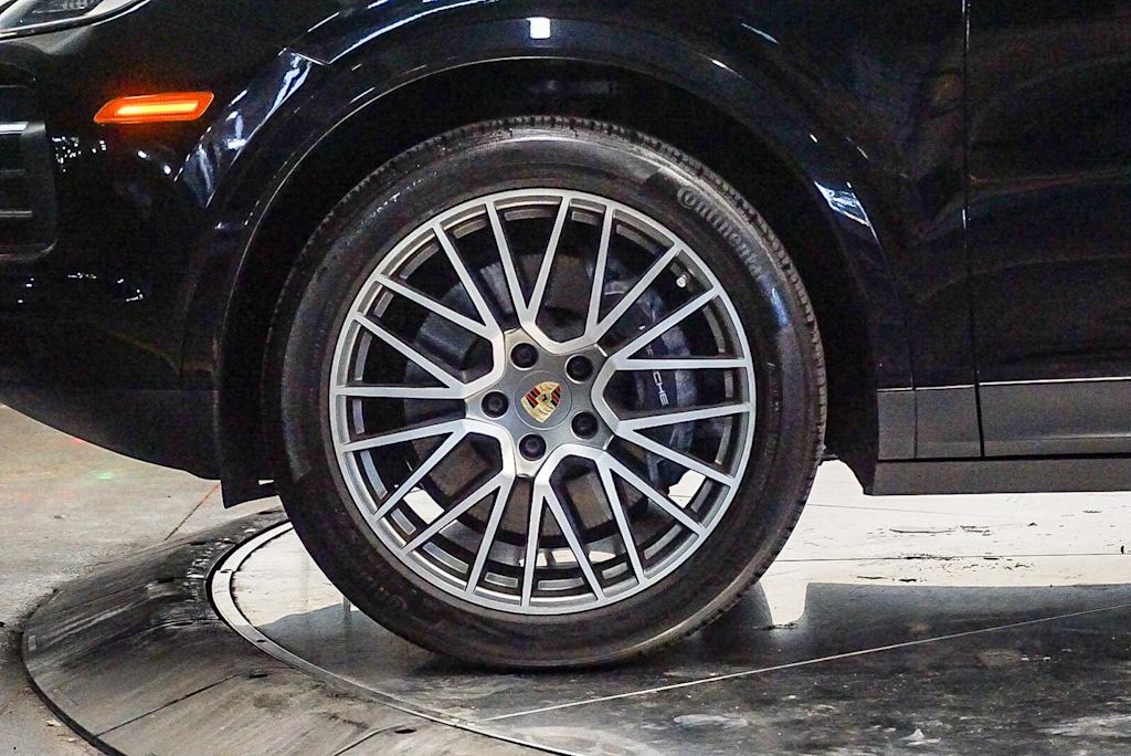 Thumbnail: 2022 Porsche Cayenne - 7