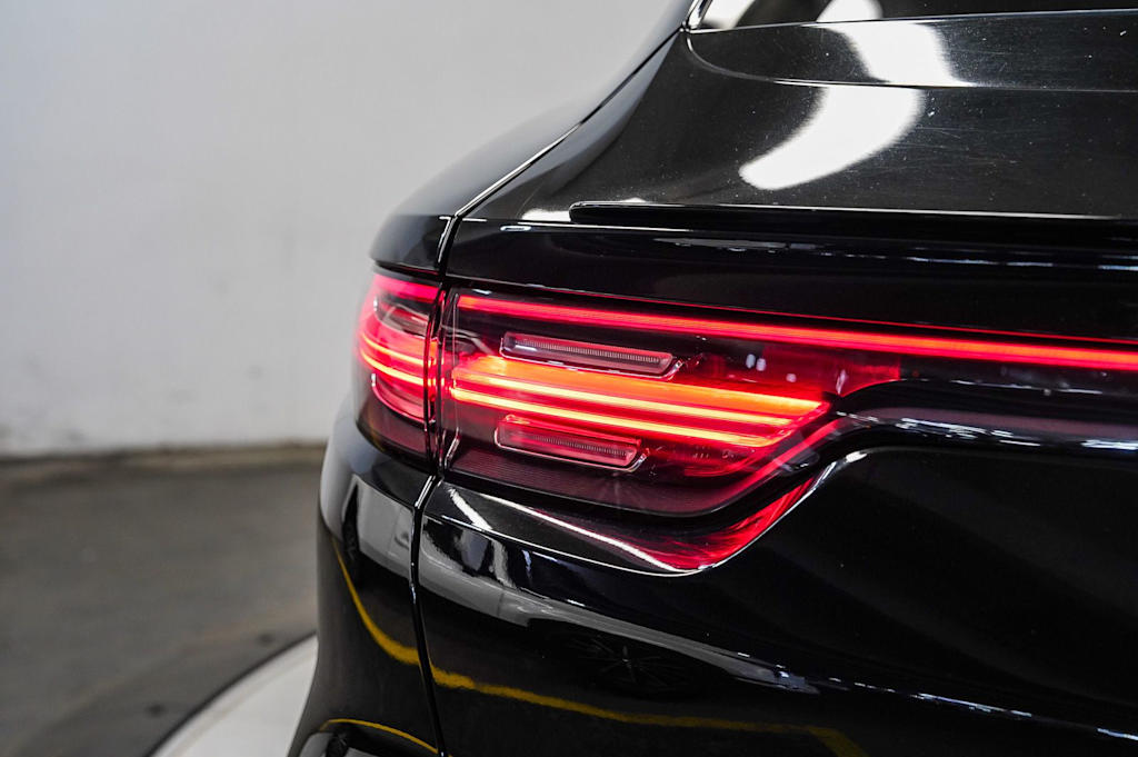 Thumbnail: 2021 Porsche Cayenne - 19