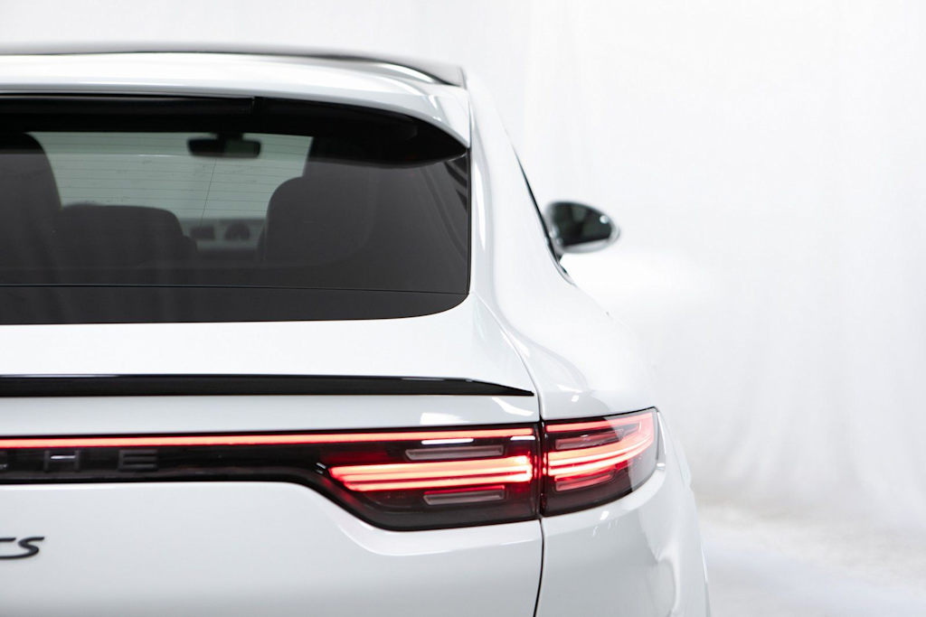 Thumbnail: 2023 Porsche Cayenne - 33
