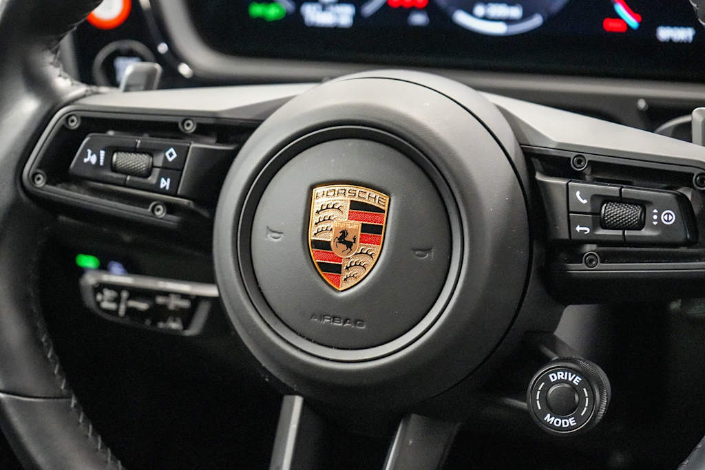 2024 Porsche Cayenne S 28