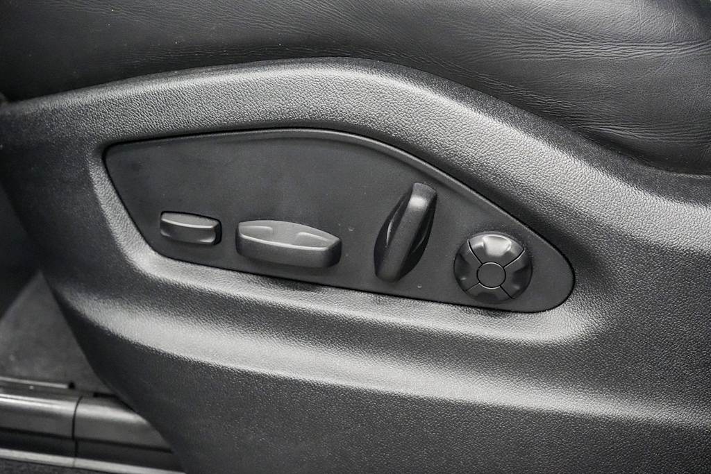 2024 Porsche Cayenne S 32