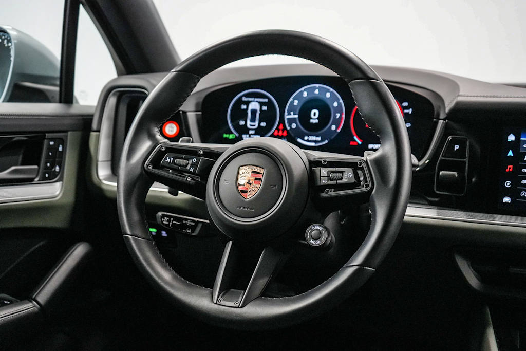2024 Porsche Cayenne S 9
