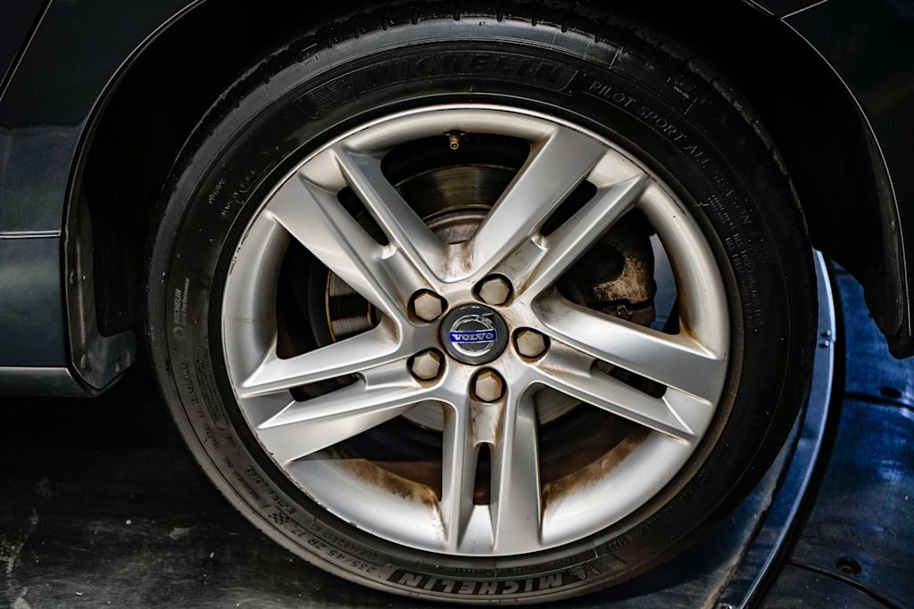 2015 Volvo V60 T5 5