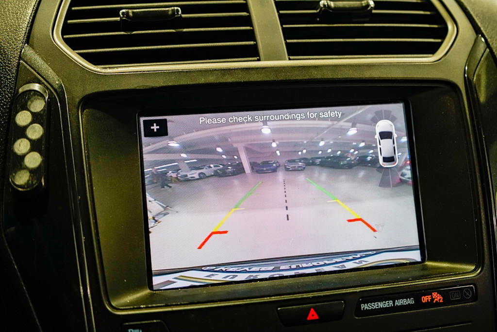 Thumbnail: 2019 Ford Explorer - 27