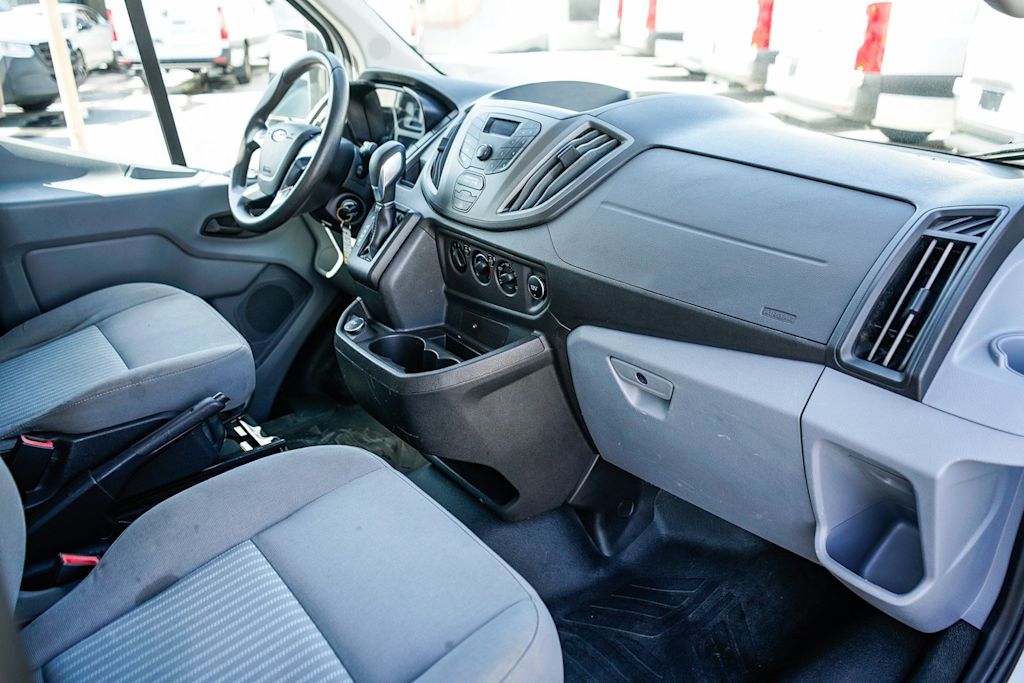 Thumbnail: 2018 Ford Transit Series - 7