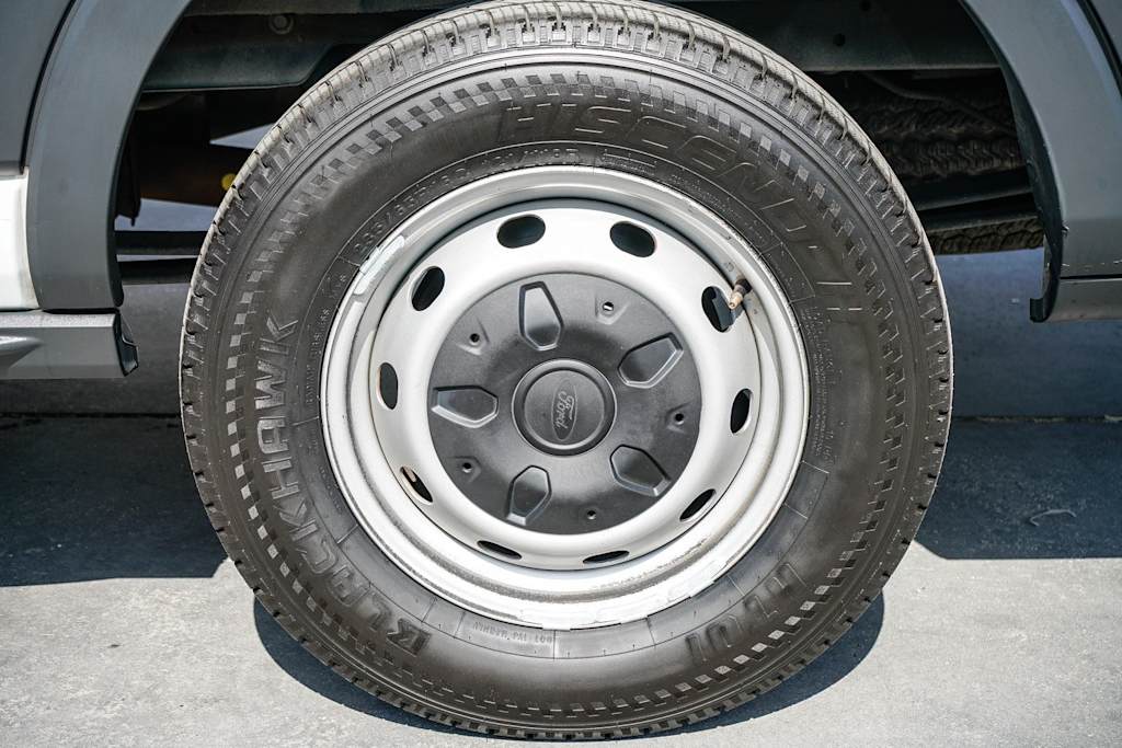 Thumbnail: 2018 Ford Transit Series - 5