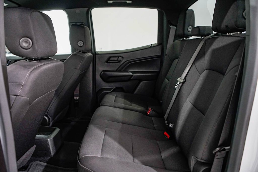 Thumbnail: 2024 Chevrolet Colorado - 11