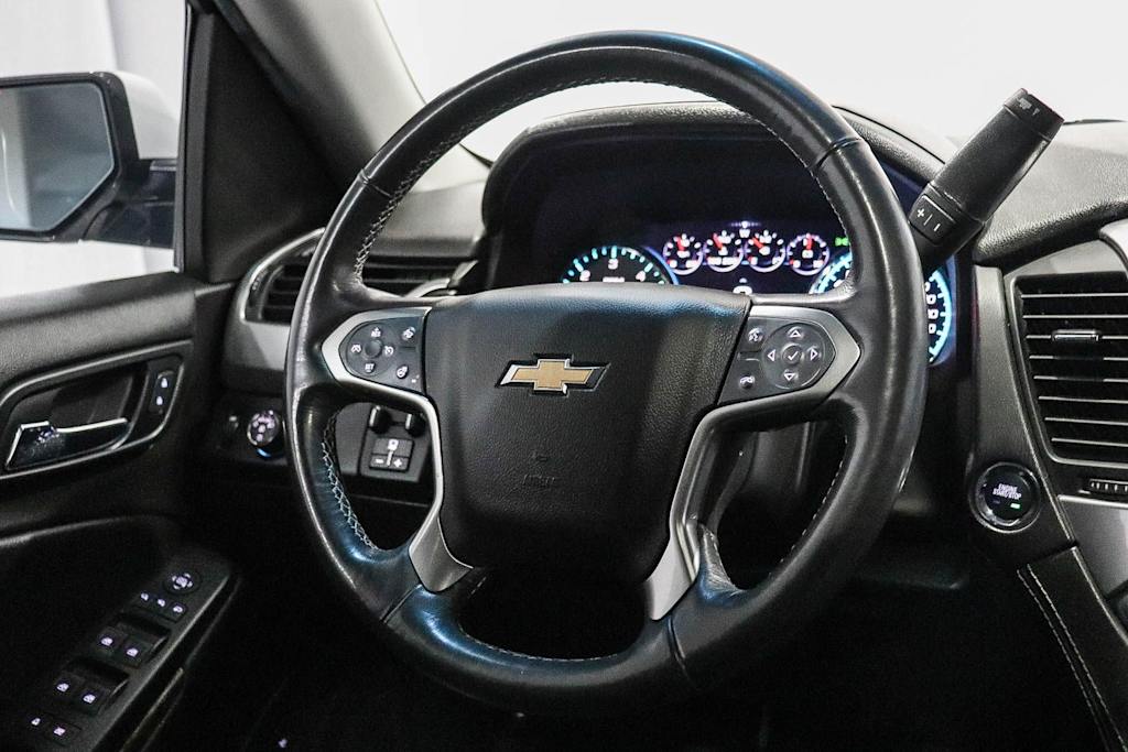 Thumbnail: 2017 Chevrolet Tahoe - 8