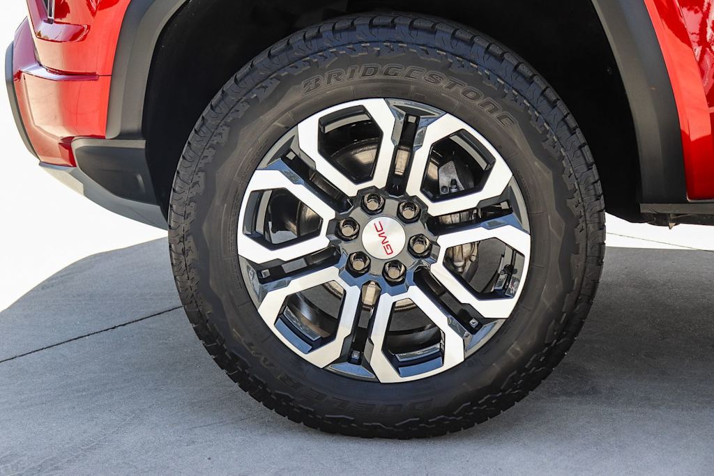 Thumbnail: 2024 GMC Canyon - 6