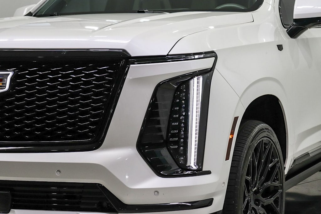 Thumbnail: 2025 Cadillac Escalade - 17