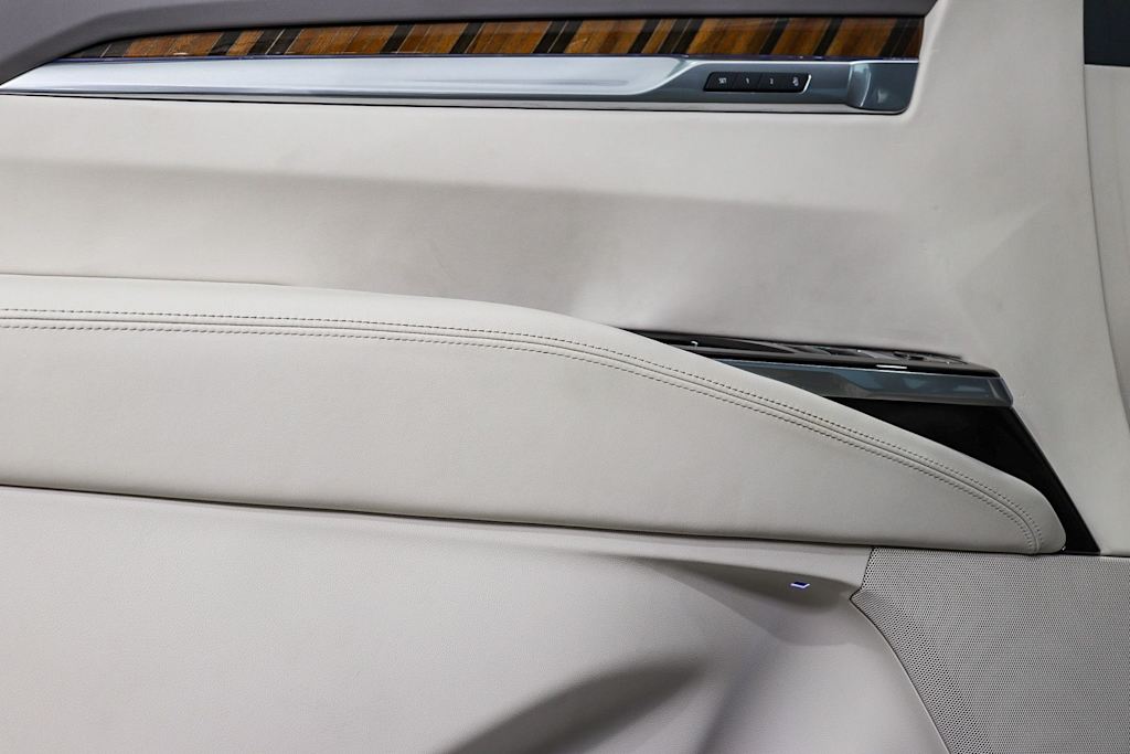 Thumbnail: 2025 Cadillac Escalade - 26