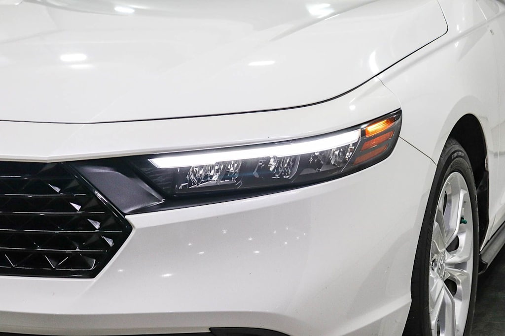 Thumbnail: 2023 Honda Accord - 20