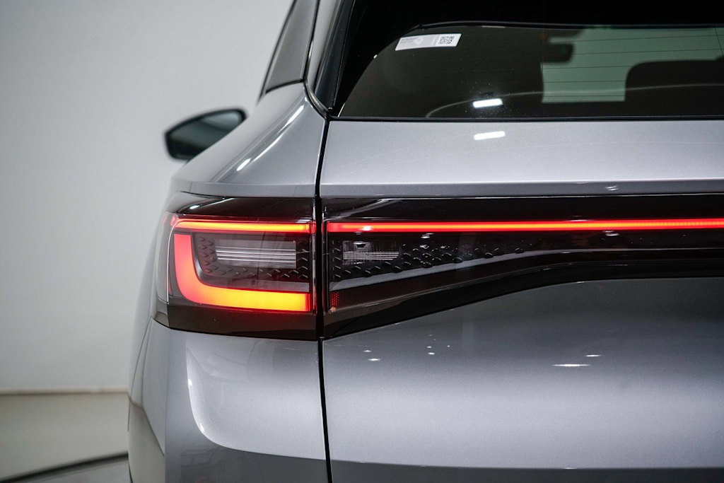 Thumbnail: 2023 Volkswagen ID.4 - 22