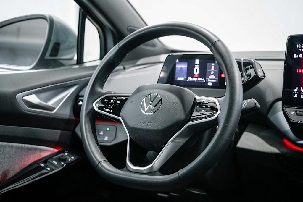 Thumbnail: 2023 Volkswagen ID.4 - 11