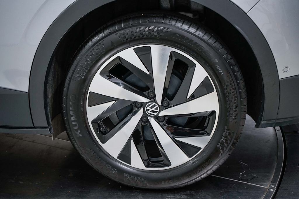 Thumbnail: 2023 Volkswagen ID.4 - 5