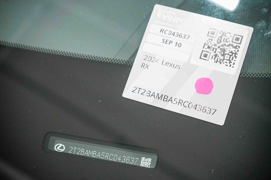 Thumbnail: 2024 Lexus RX - 18