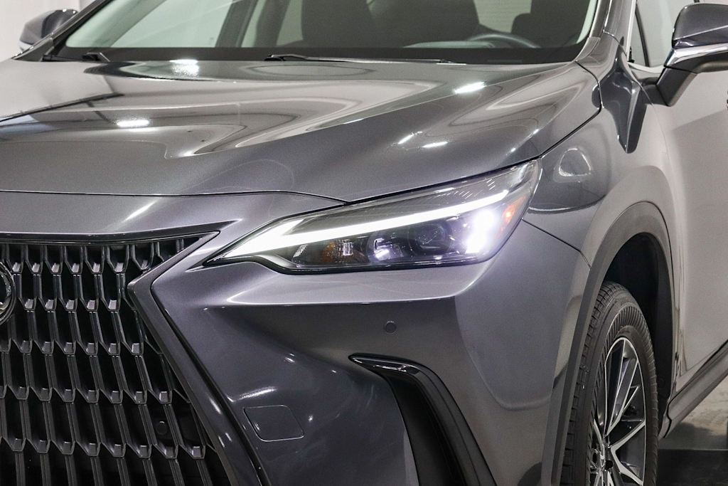 Thumbnail: 2024 Lexus ES - 20