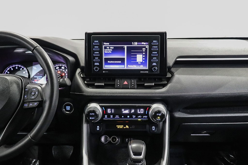 Thumbnail: 2022 Toyota RAV4 - 11