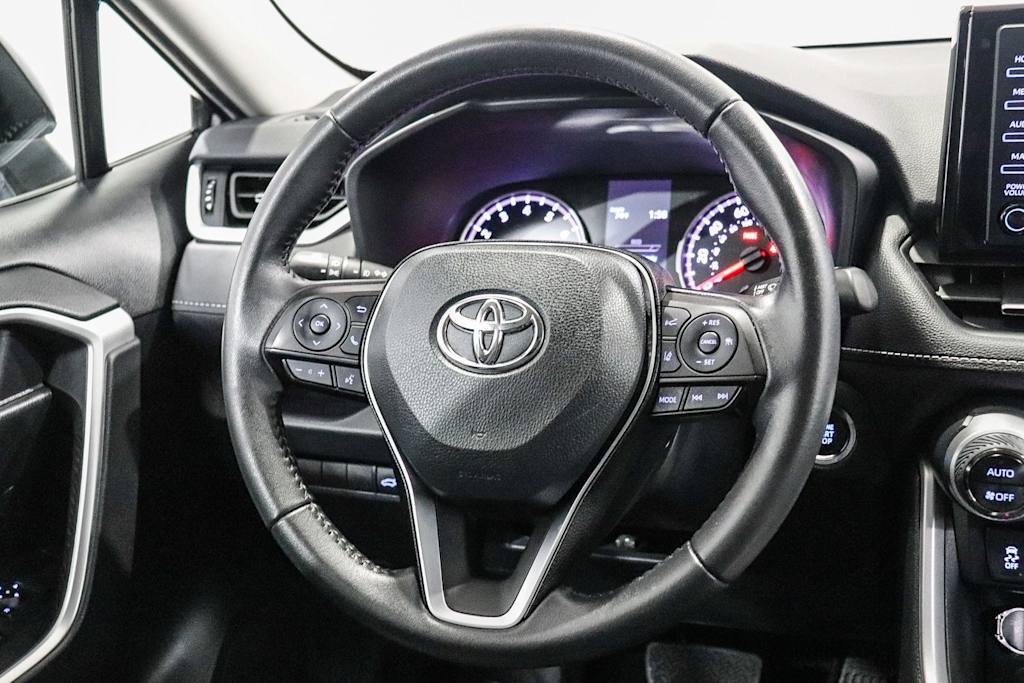 Thumbnail: 2022 Toyota RAV4 - 7