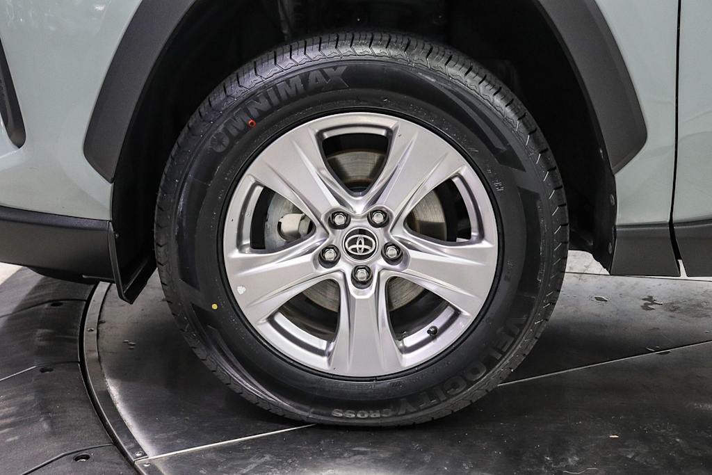 Thumbnail: 2023 Toyota RAV4 - 6