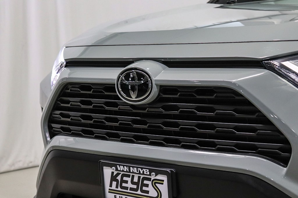 Thumbnail: 2023 Toyota RAV4 - 5