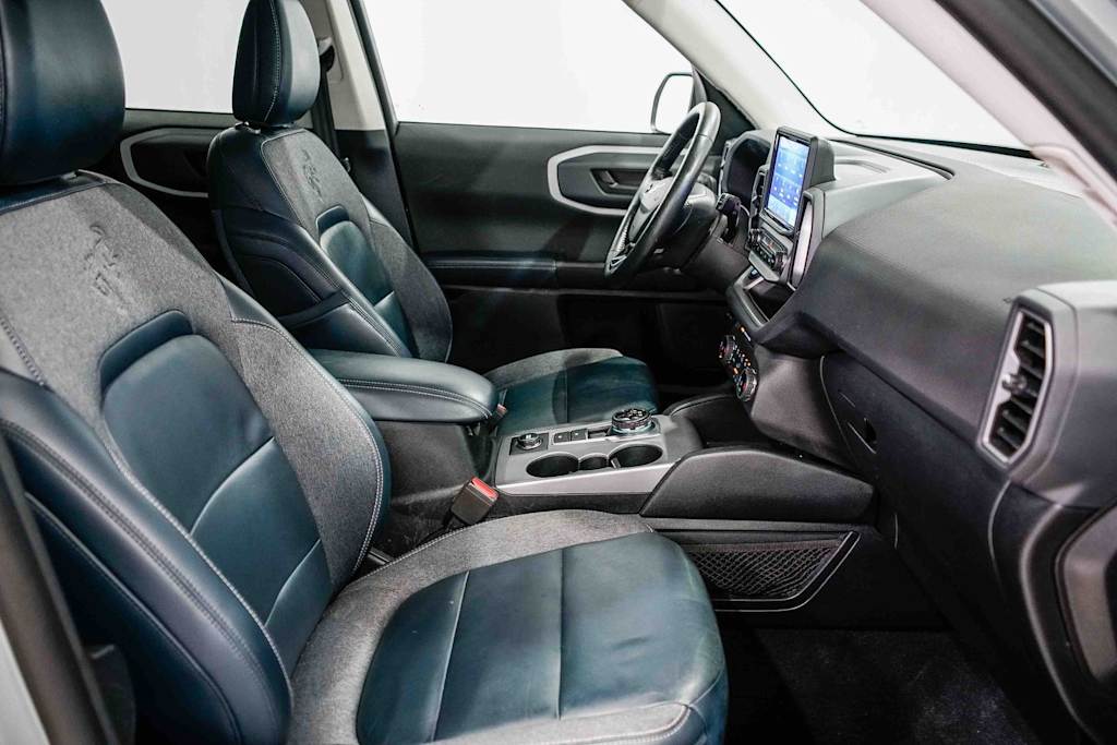 Thumbnail: 2022 Ford Bronco Sport - 9