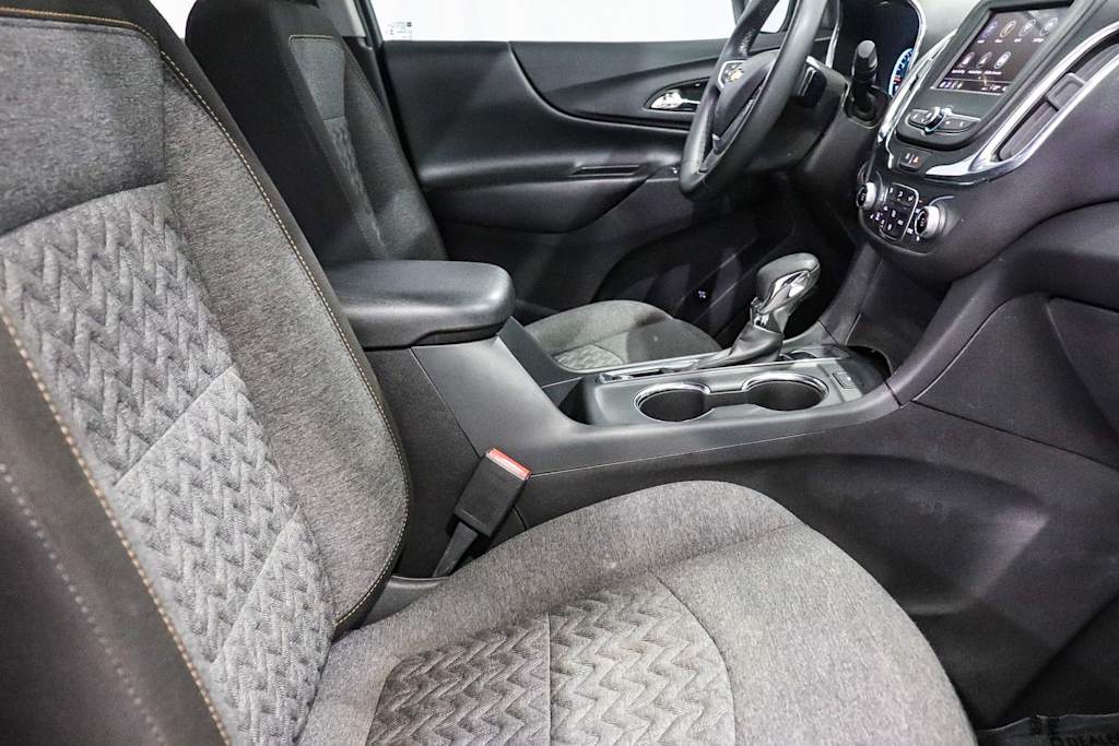Thumbnail: 2023 Chevrolet Equinox - 8