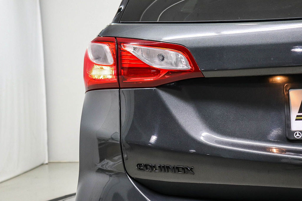Thumbnail: 2019 Chevrolet Equinox - 5