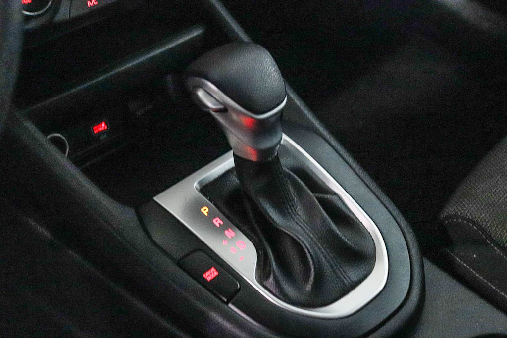 Thumbnail: 2023 Kia Forte - 14