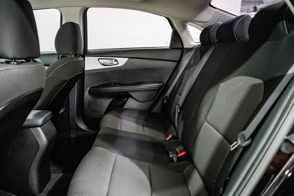 Thumbnail: 2023 Kia Forte - 10