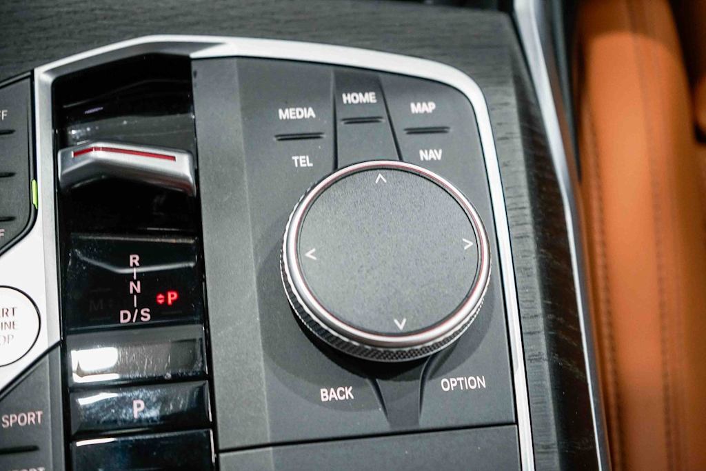 Thumbnail: 2023 BMW 3 Series - 24