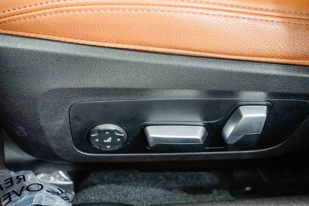 Thumbnail: 2023 BMW 3 Series - 23