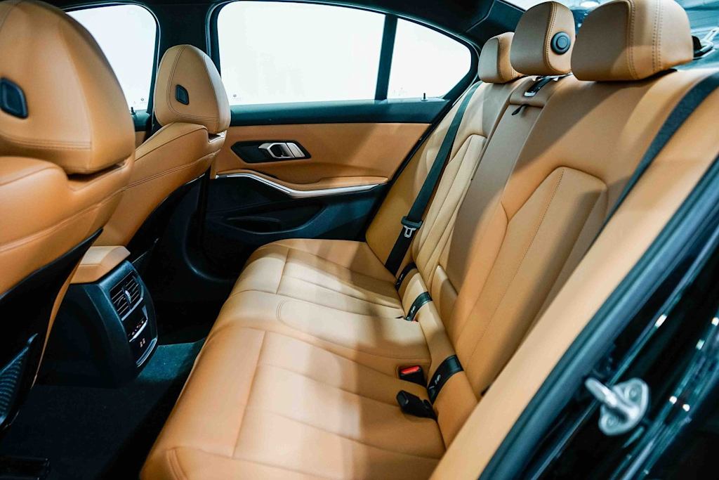 Thumbnail: 2023 BMW 3 Series - 10