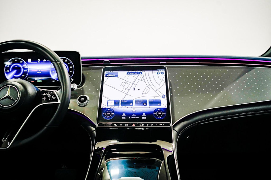 Thumbnail: 2023 Mercedes-Benz EQS - 7