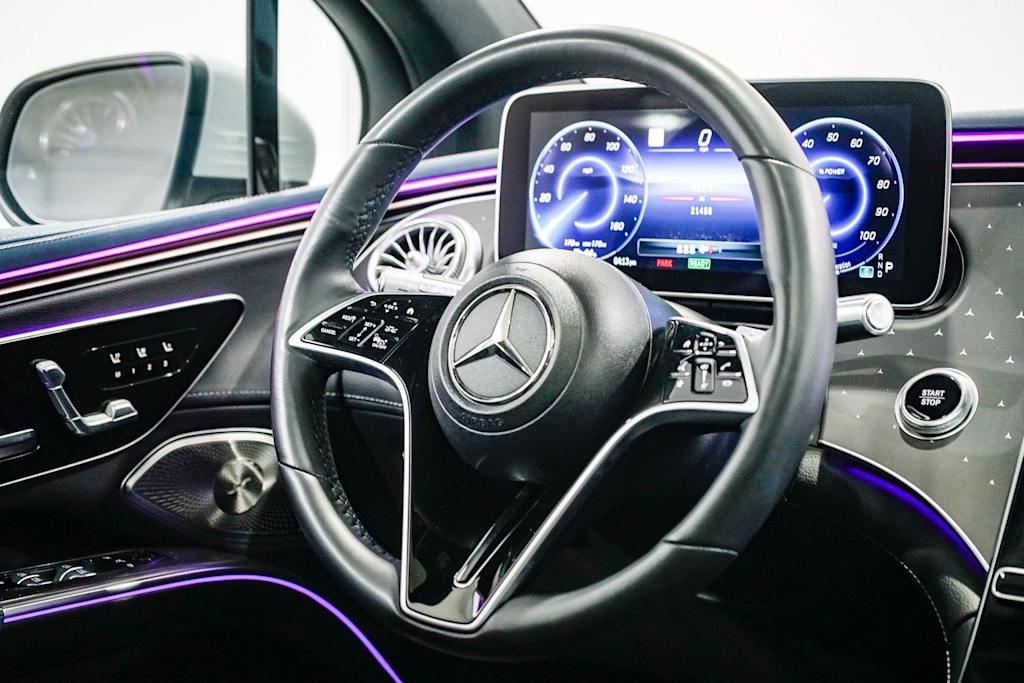 Thumbnail: 2023 Mercedes-Benz EQS - 11