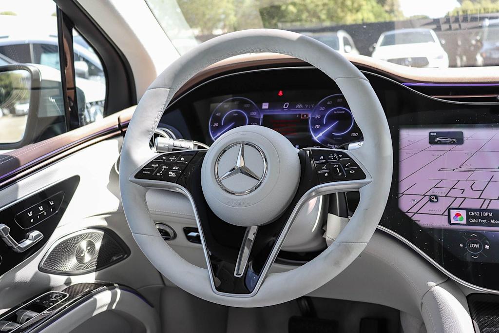 Thumbnail: 2026 Mercedes-Benz EQS - 8