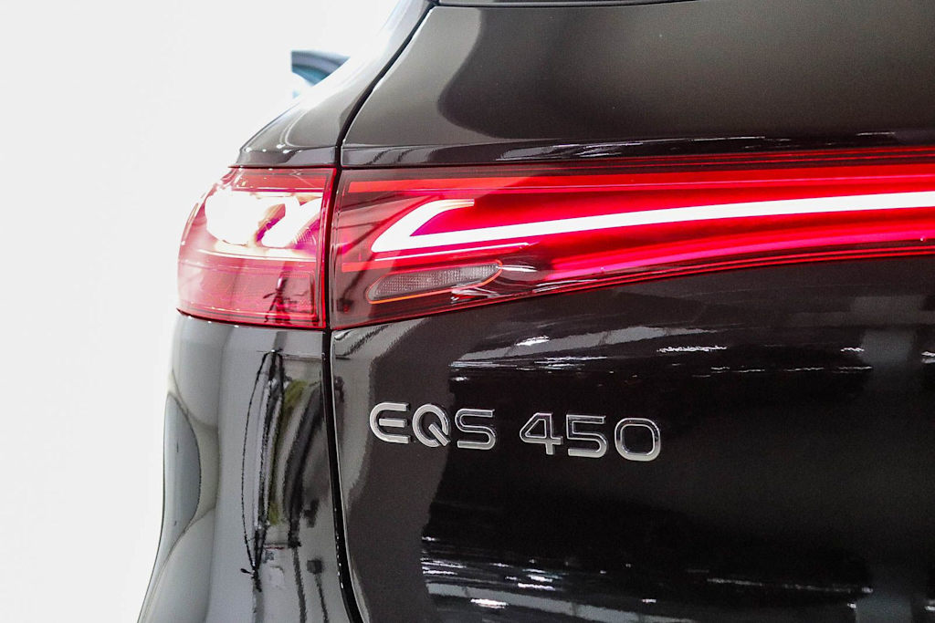 Thumbnail: 2023 Mercedes-Benz EQS - 19