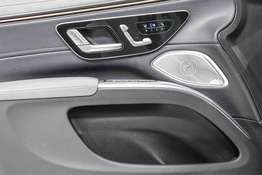Thumbnail: 2024 Mercedes-Benz EQS - 25
