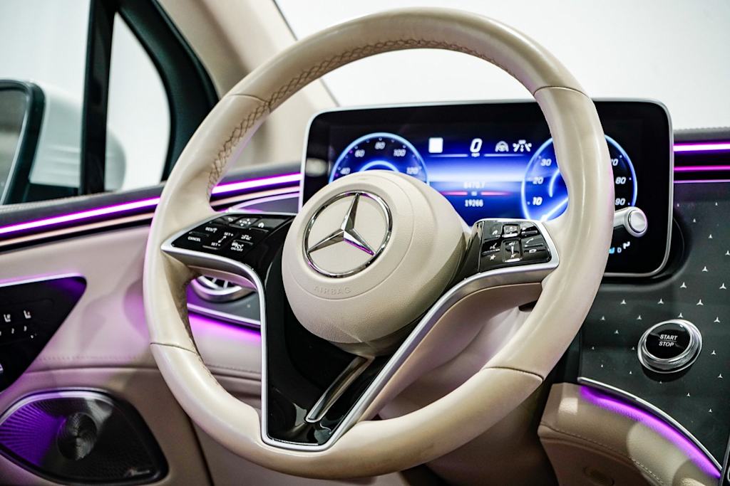 Thumbnail: 2023 Mercedes-Benz EQS - 11