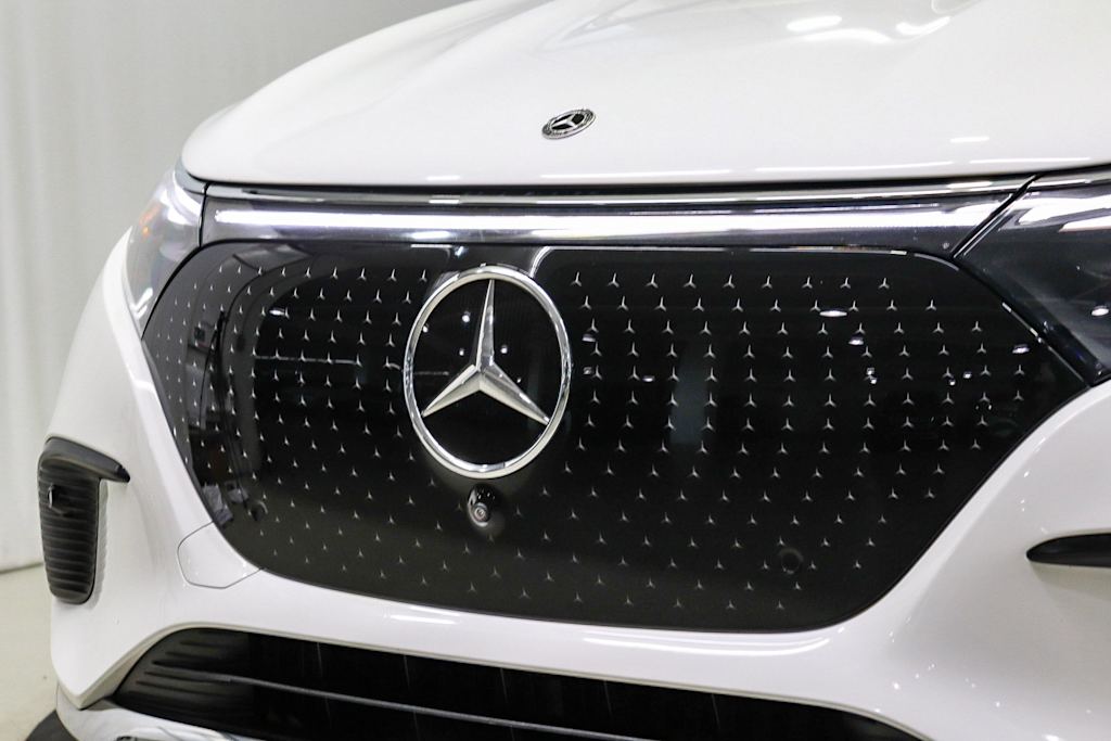 Thumbnail: 2024 Mercedes-Benz EQS - 6