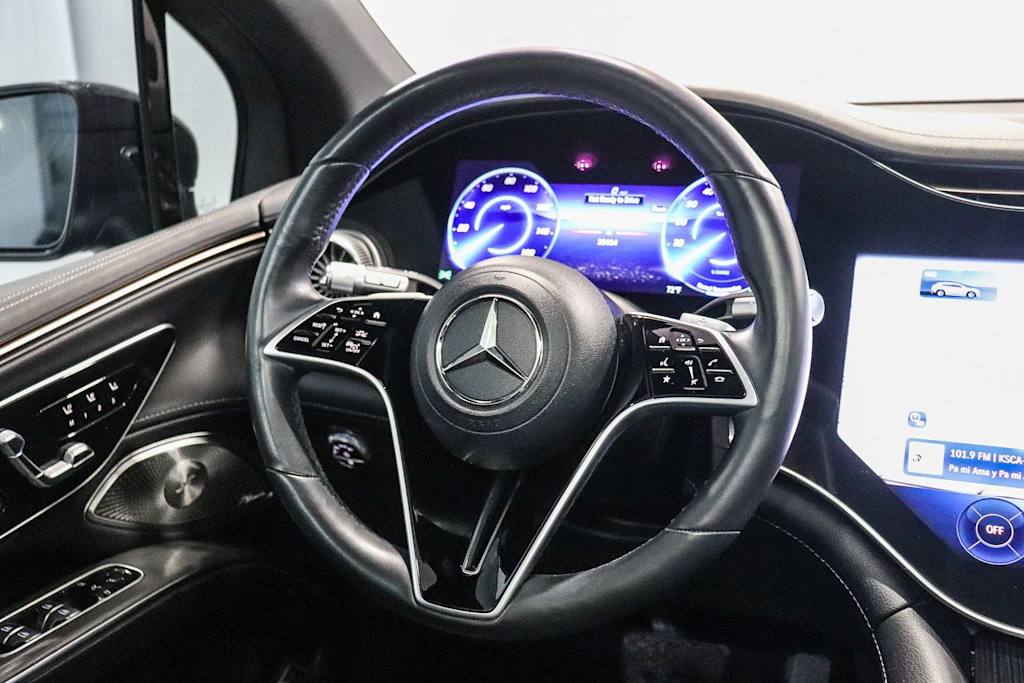 Thumbnail: 2023 Mercedes-Benz EQS - 7