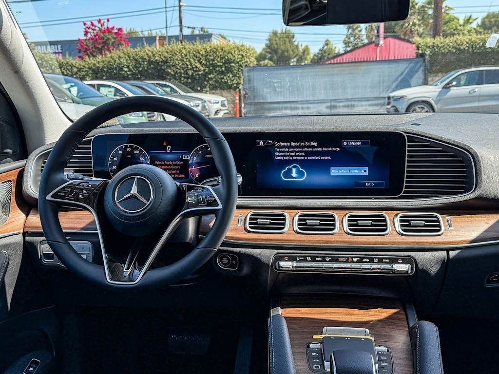 Thumbnail: 2025 Mercedes-Benz GLE - 8