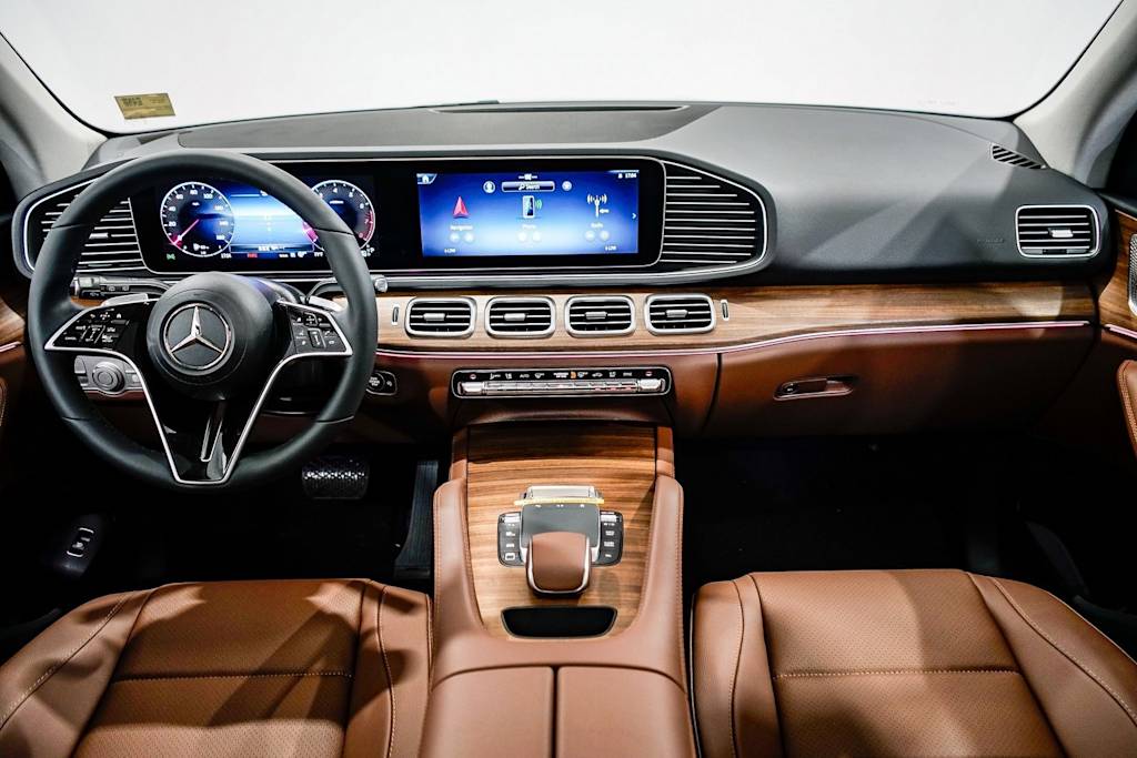 Thumbnail: 2025 Mercedes-Benz GLE - 2