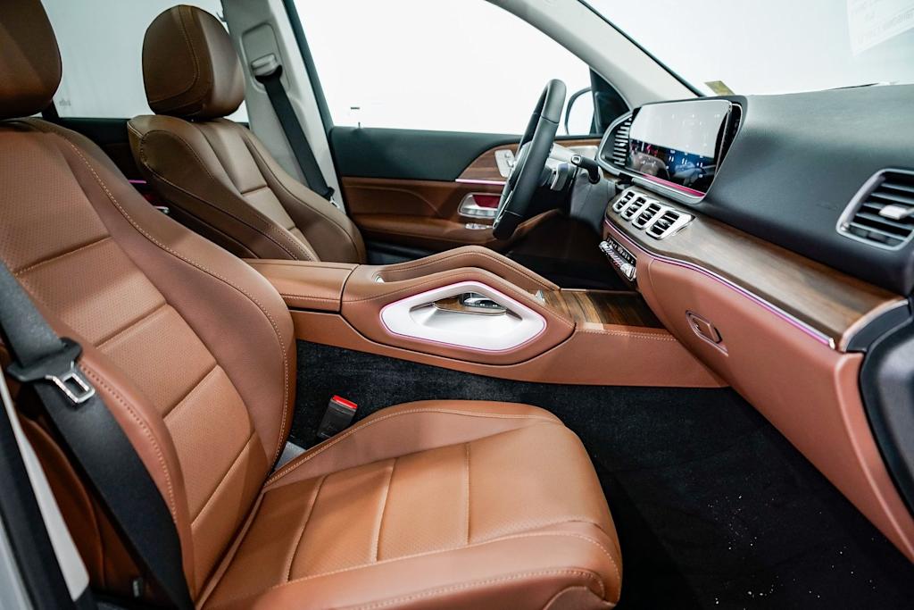 Thumbnail: 2025 Mercedes-Benz GLE - 10